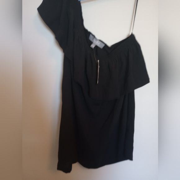 NWT Marled Women's Size Medium Black One Shoulder Top - Picture 4 of 4